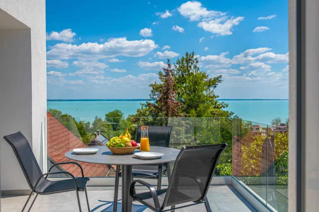 apartman 360 balatonalmadi apartmanok romantic galeria 7